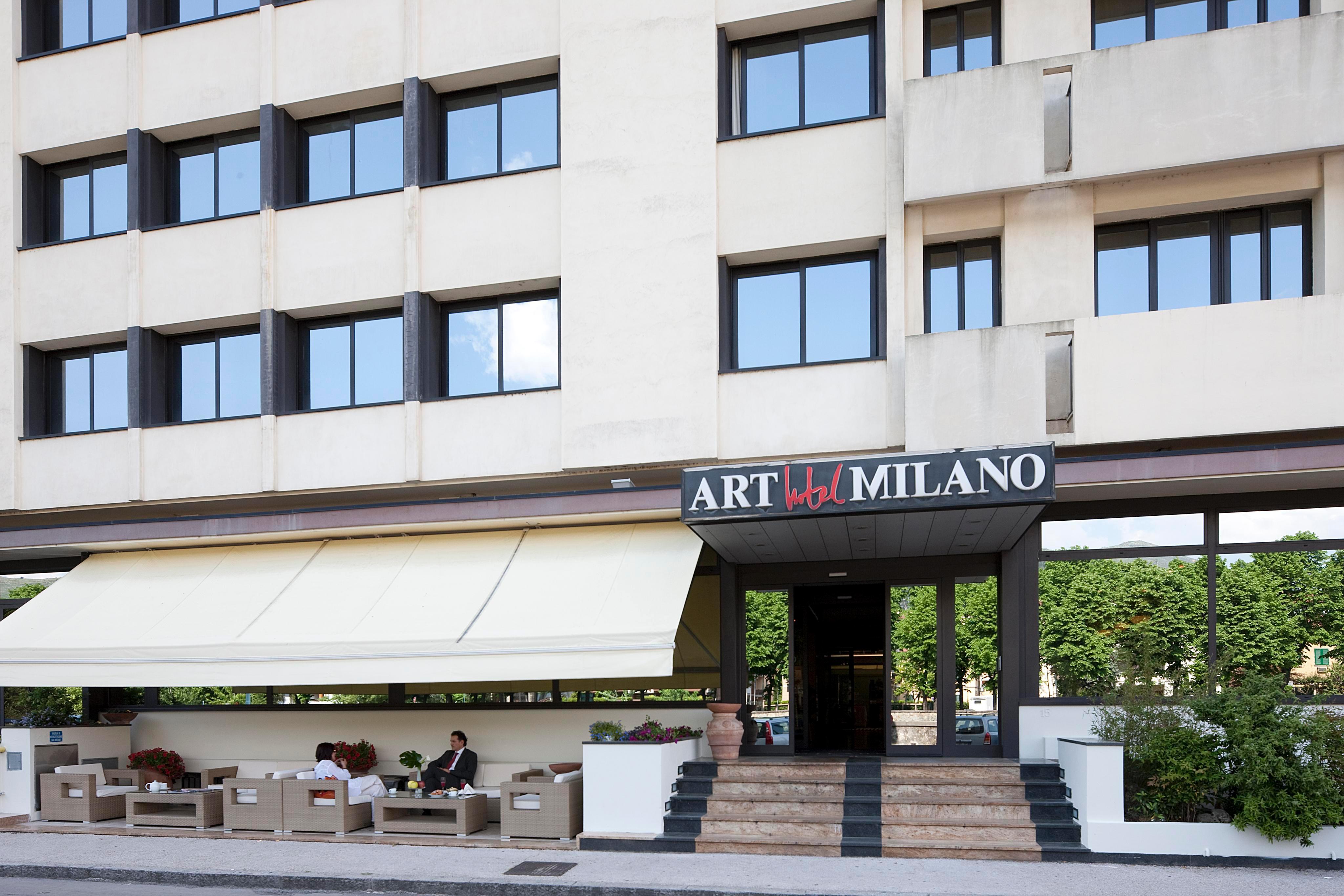 Art Hotel Milano Прато Екстериор снимка