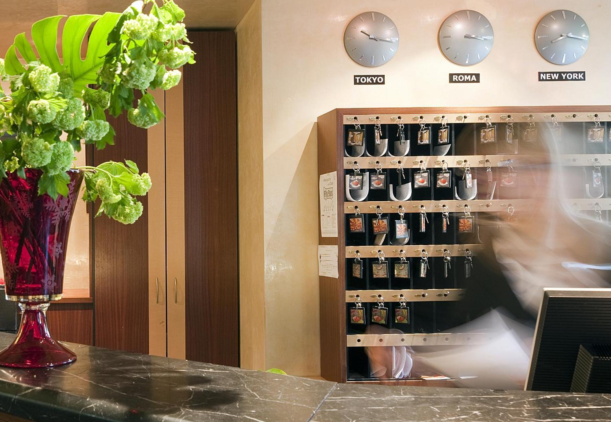 Art Hotel Milano Прато Екстериор снимка